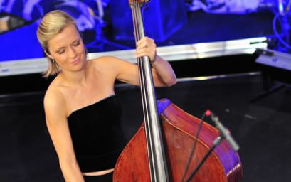 Alexandra Scott, double bass